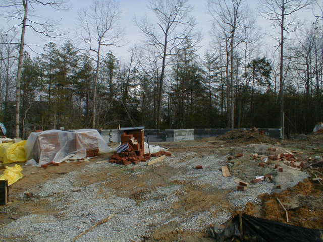 Foundation0.jpg (63412 bytes)